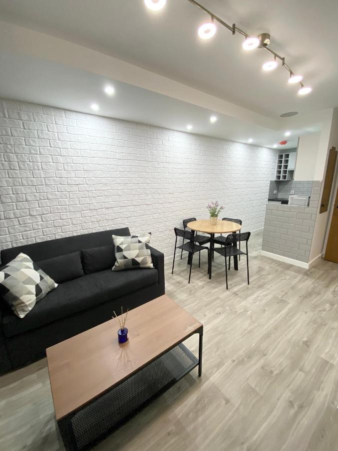 The Works - Private One Bedroom Apartment Manchester Buitenkant foto