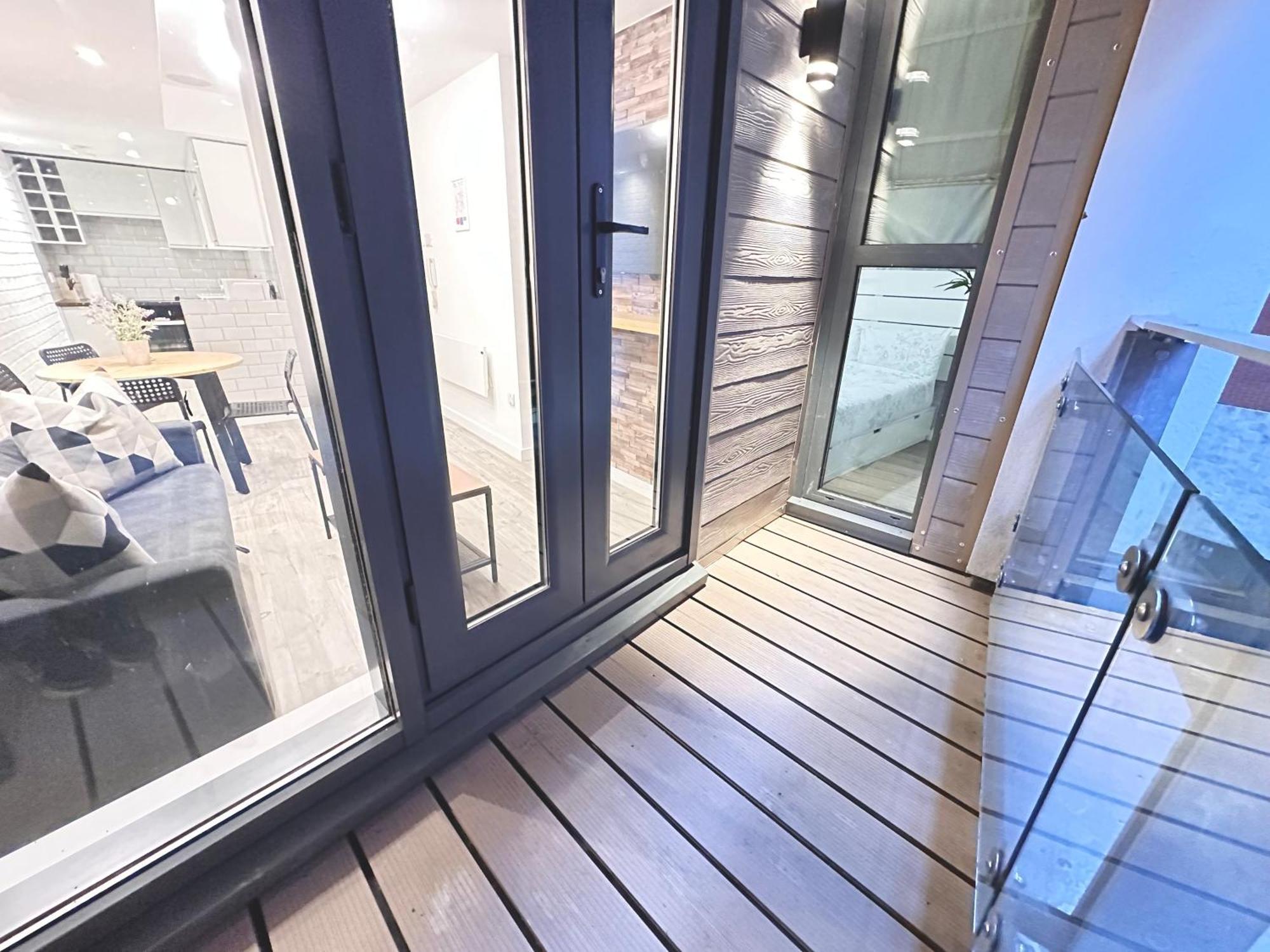 The Works - Private One Bedroom Apartment Manchester Buitenkant foto